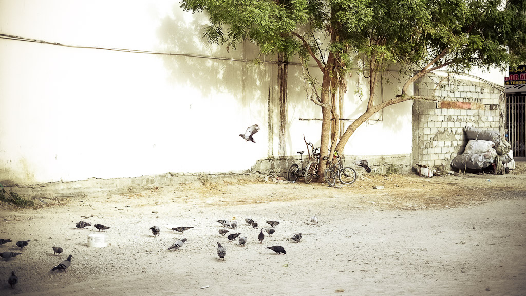 30 Street Shots with the X-Pro1 — photograph by Stephan Geyer