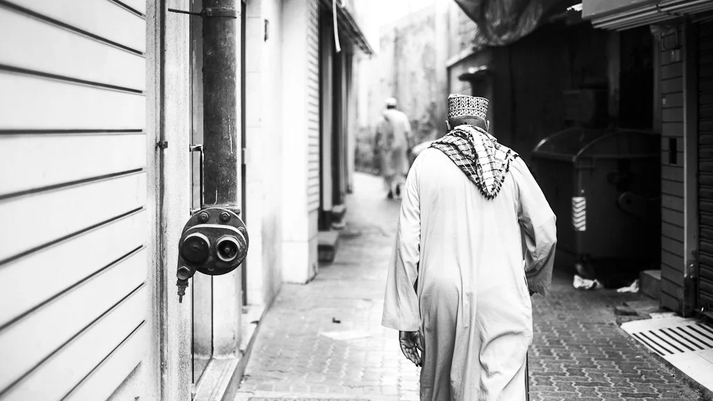 A sweaty late afternoon photo-walk in Old Dubai — photograph by Stephan Geyer