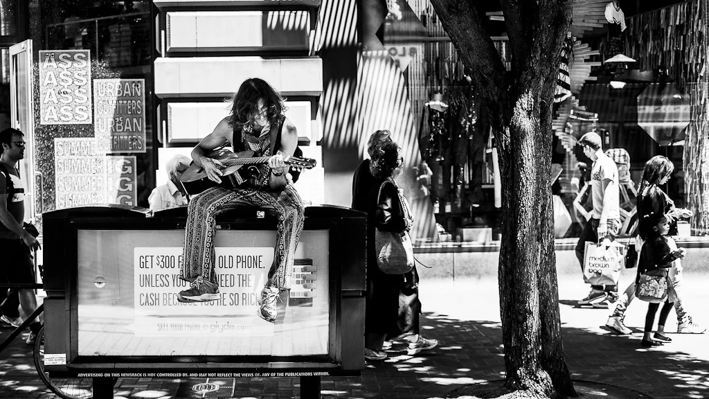 Discovering San Francisco in Black and White — photograph by Stephan Geyer