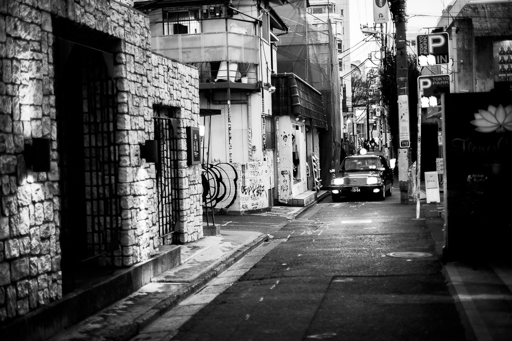 Harajuku, Tokyo. In Black and White. — photograph by Stephan Geyer