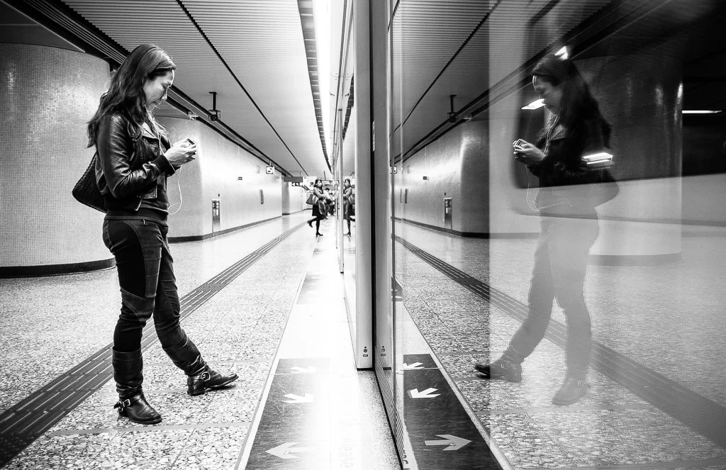 Hong Kong in Black and White — photograph by Stephan Geyer