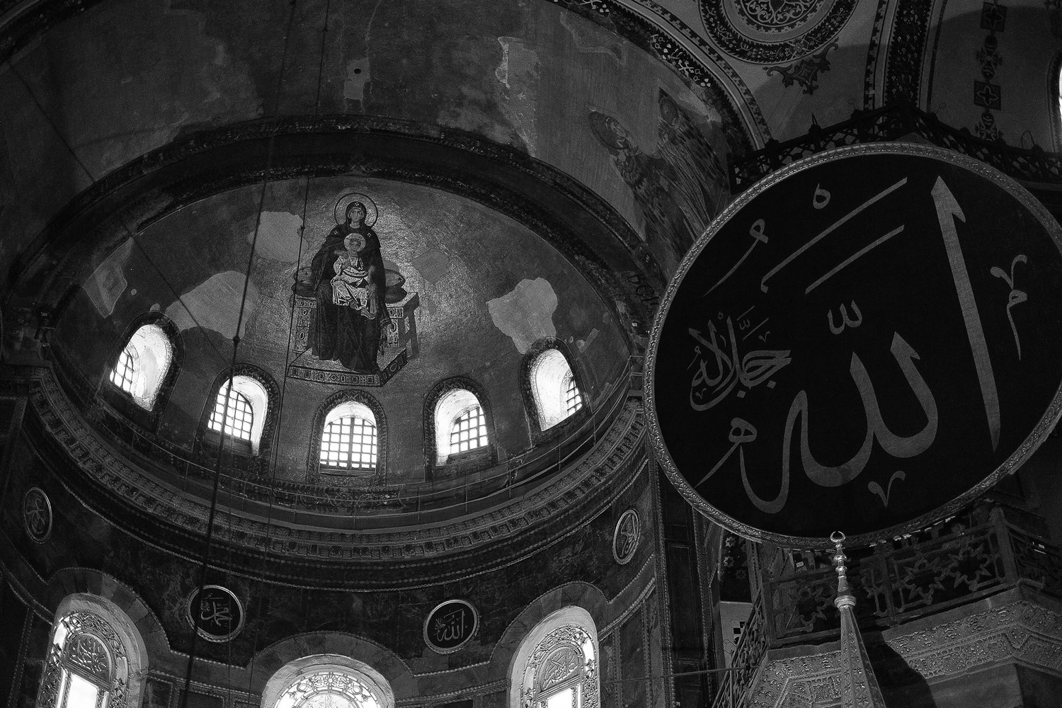 Istanbul in Black and White — photograph by Stephan Geyer