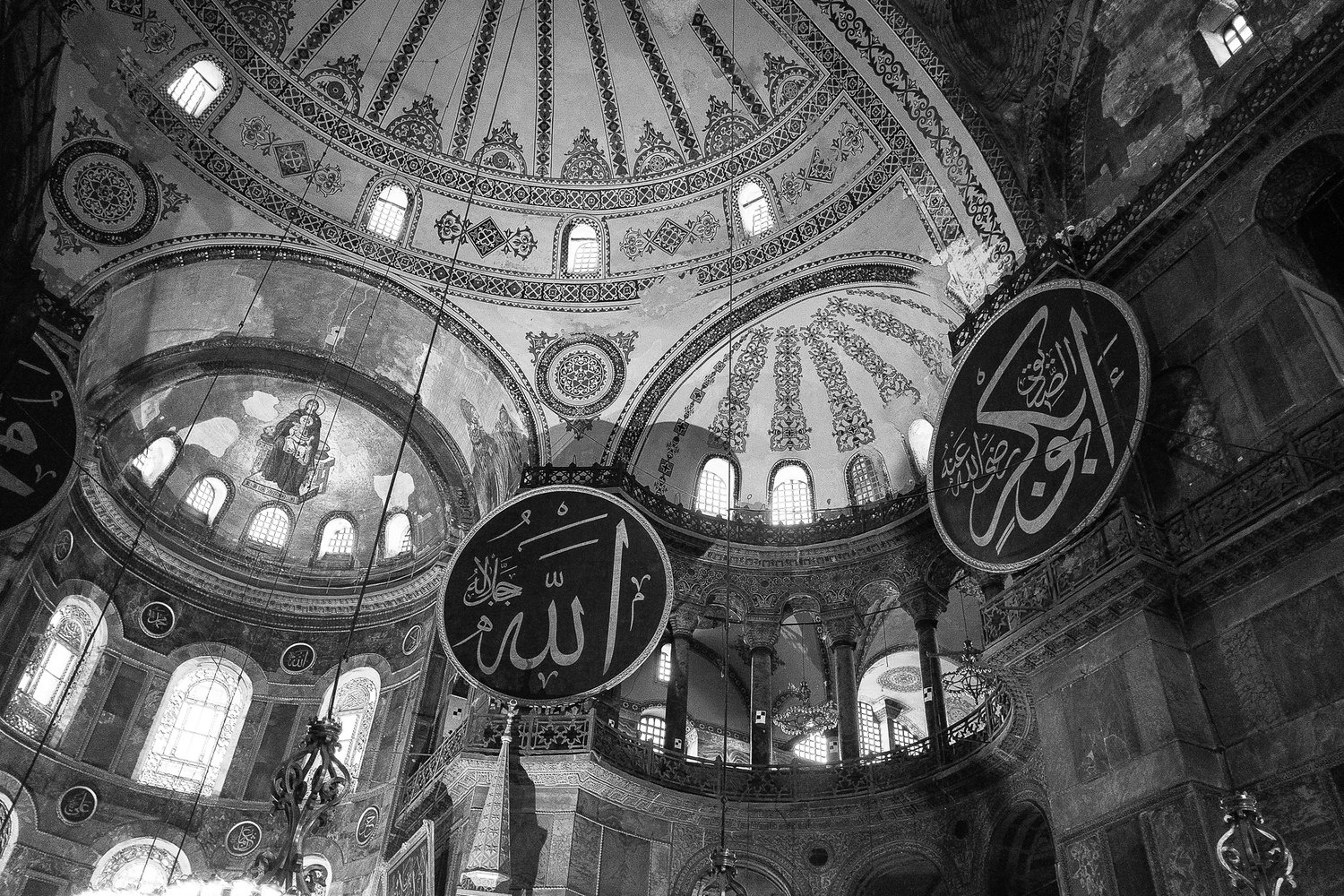 Istanbul in Black and White — photograph by Stephan Geyer