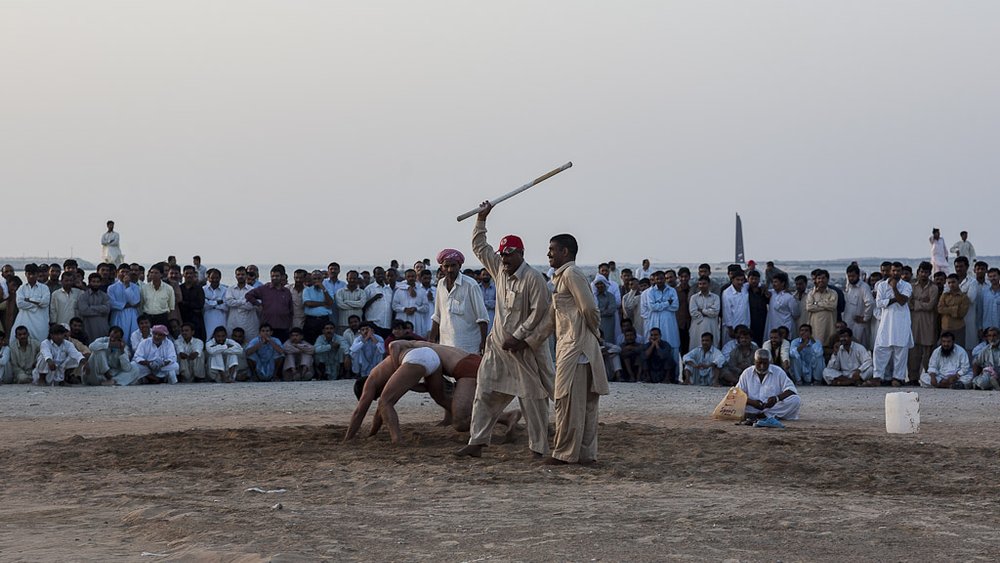 Kushti Wrestling in Dubai — photograph by Stephan Geyer