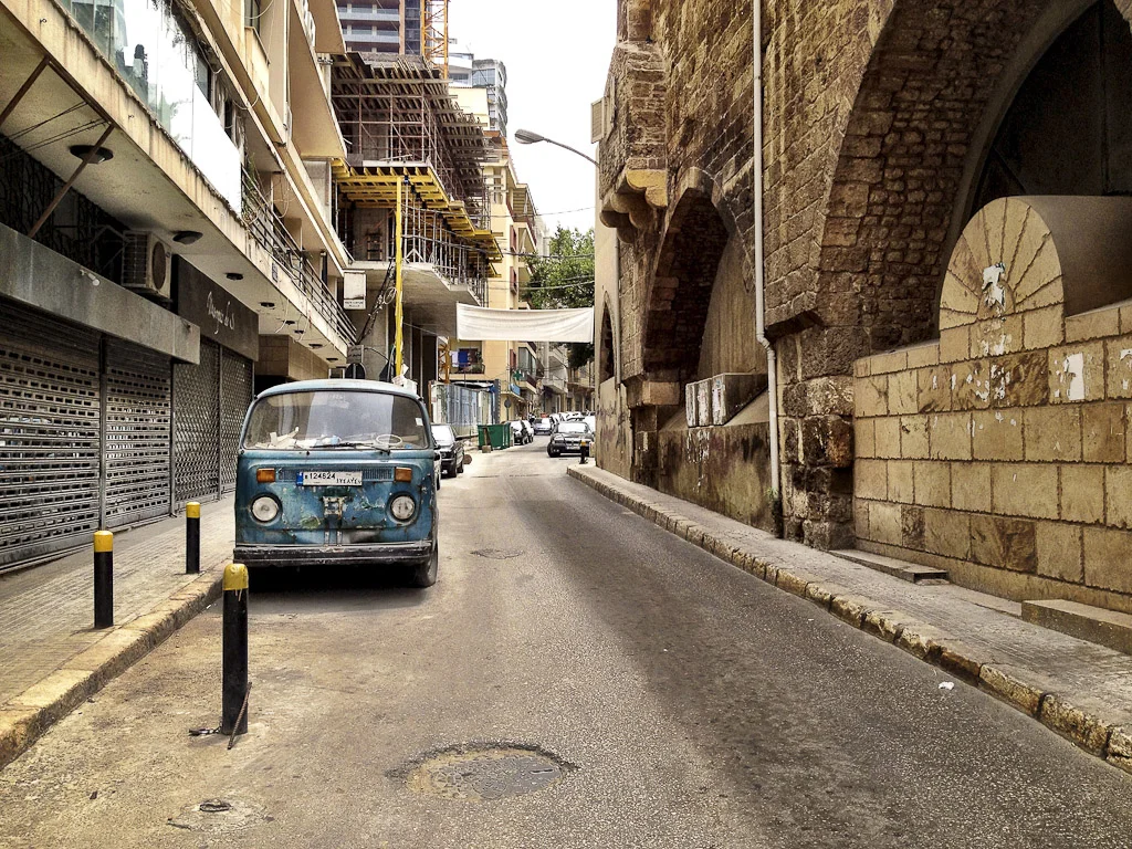 La wen ray7a inti? - iPhoneography of Beirut — photograph by Stephan Geyer