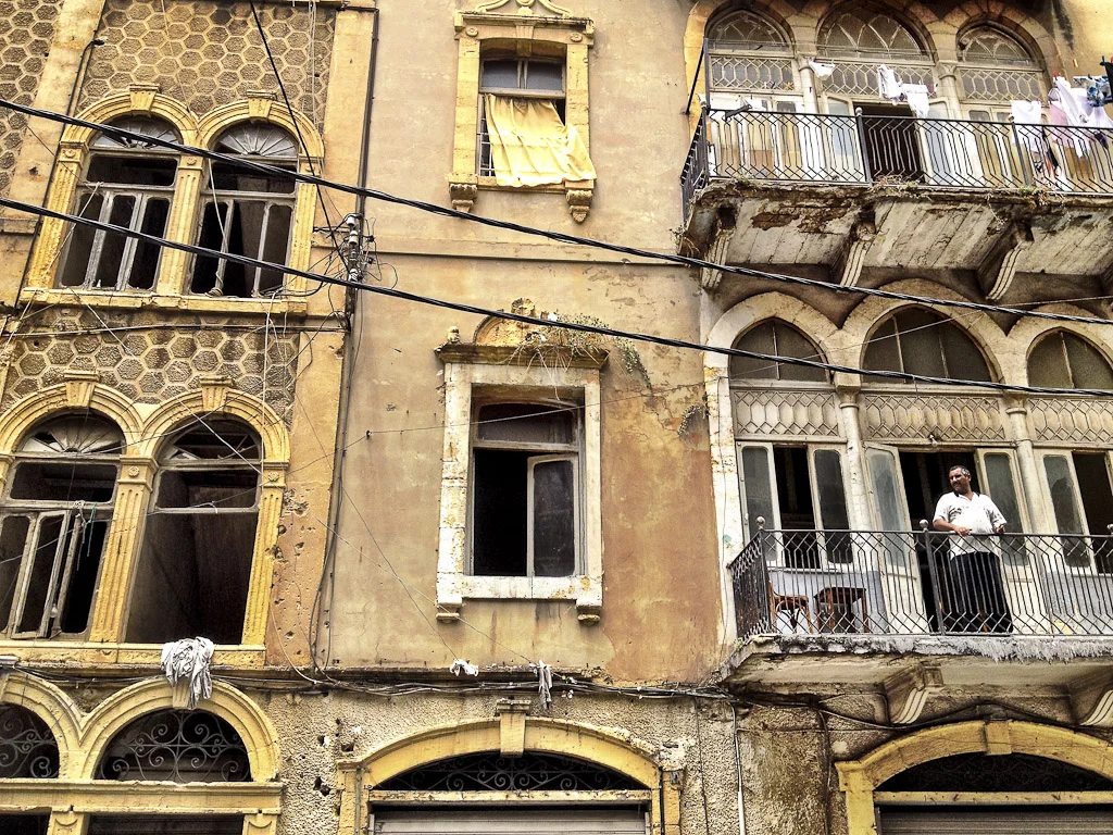 La wen ray7a inti? - iPhoneography of Beirut — photograph by Stephan Geyer